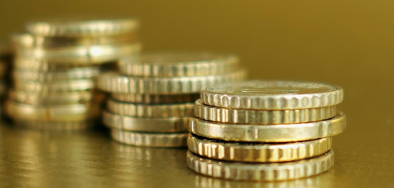 银行最新储蓄利率,影响、分析与展望全解析!