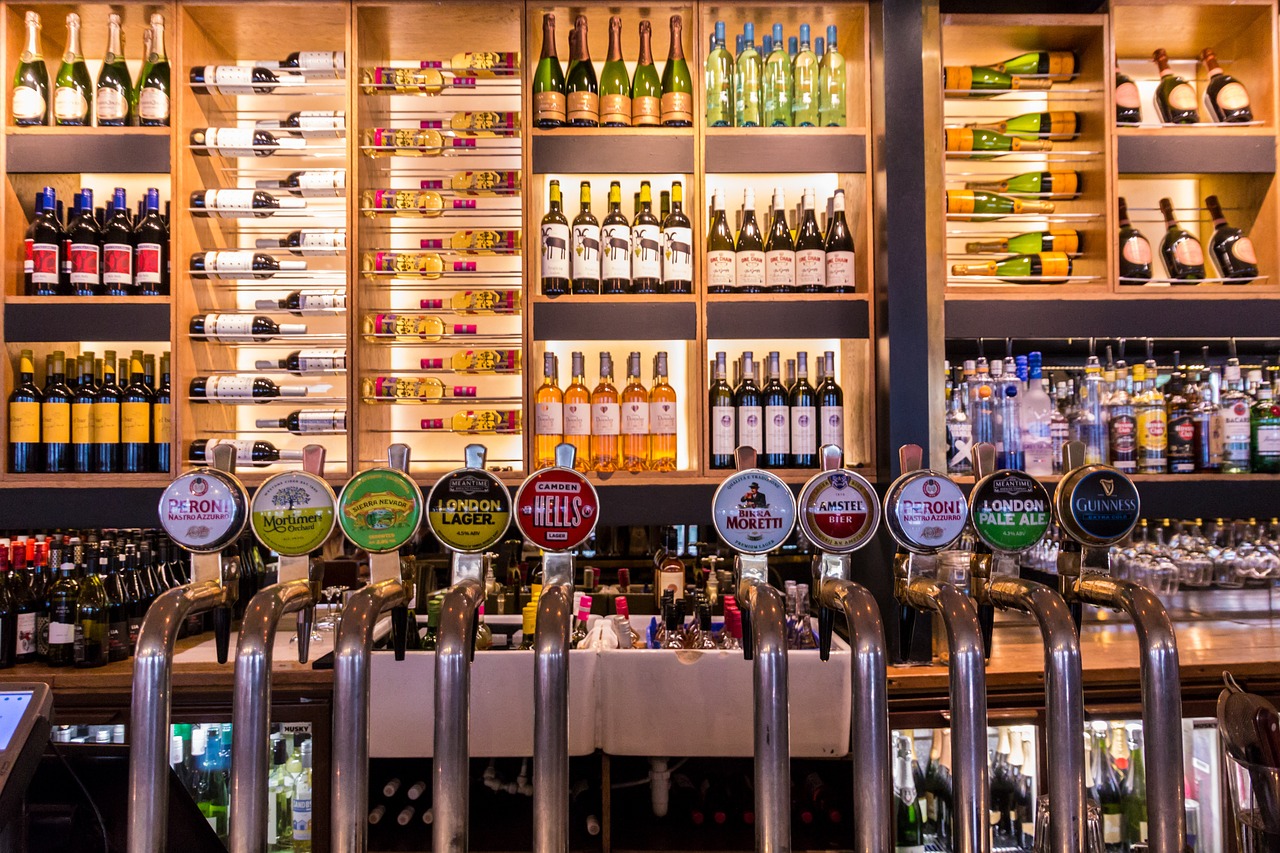 创新酒款，引领酒类行业革新的力量