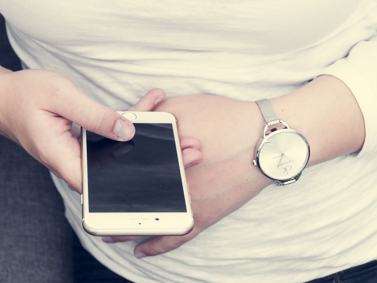 科技与时尚融合,最新爱疯手机重磅登场