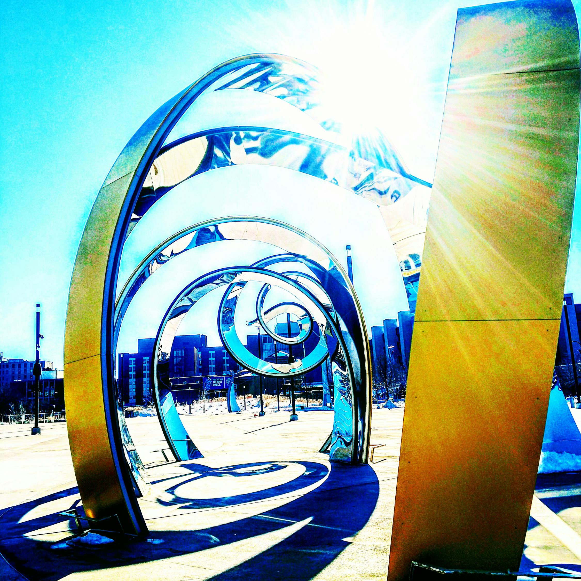 朱要文最新艺术探索与成就概览