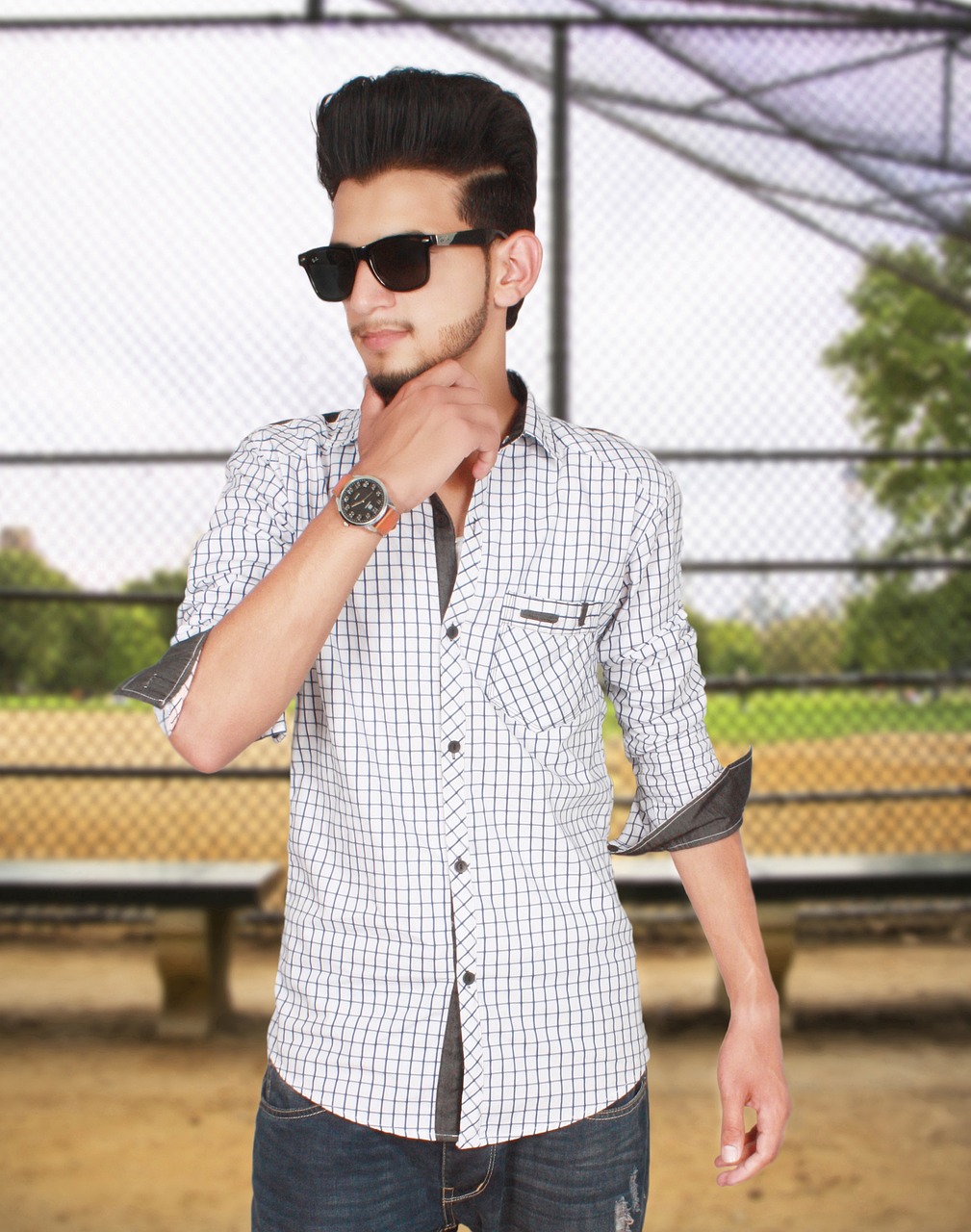 男生最新时尚潮流穿搭趋势,多元展现的魅力风采