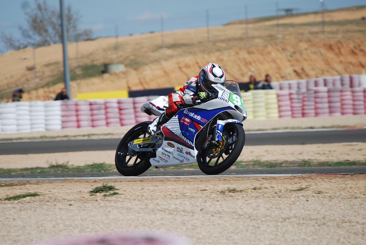 最新飞车游戏，速度与激情的完美融合