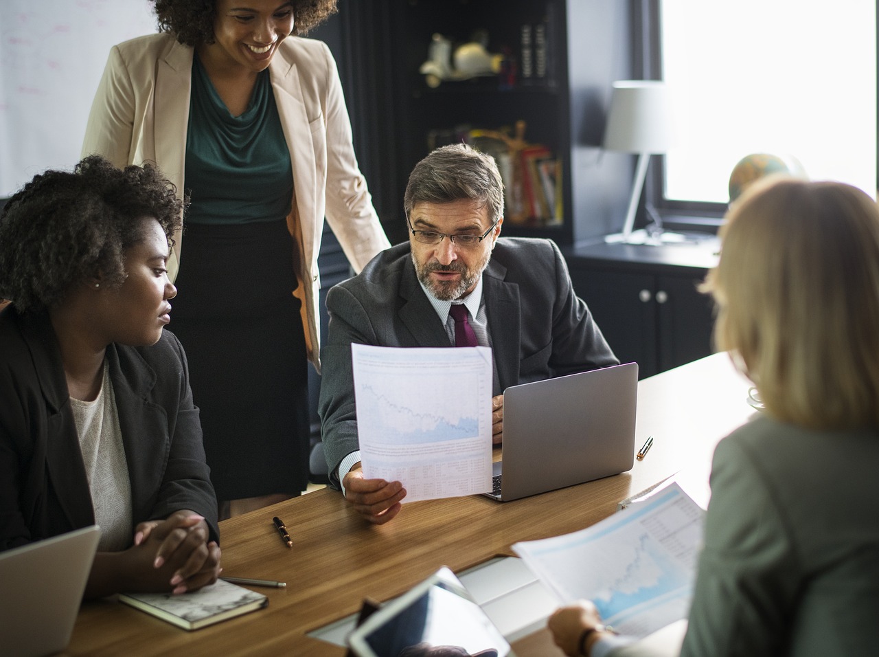 最新邪恶H小说探讨,深度剖析其内容与影响