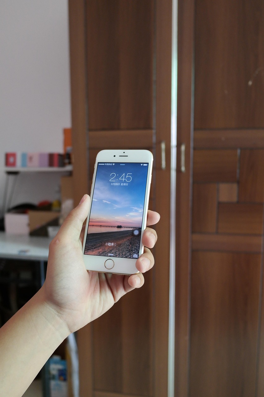 科技与美学的完美结合,最新自拍手机大盘点