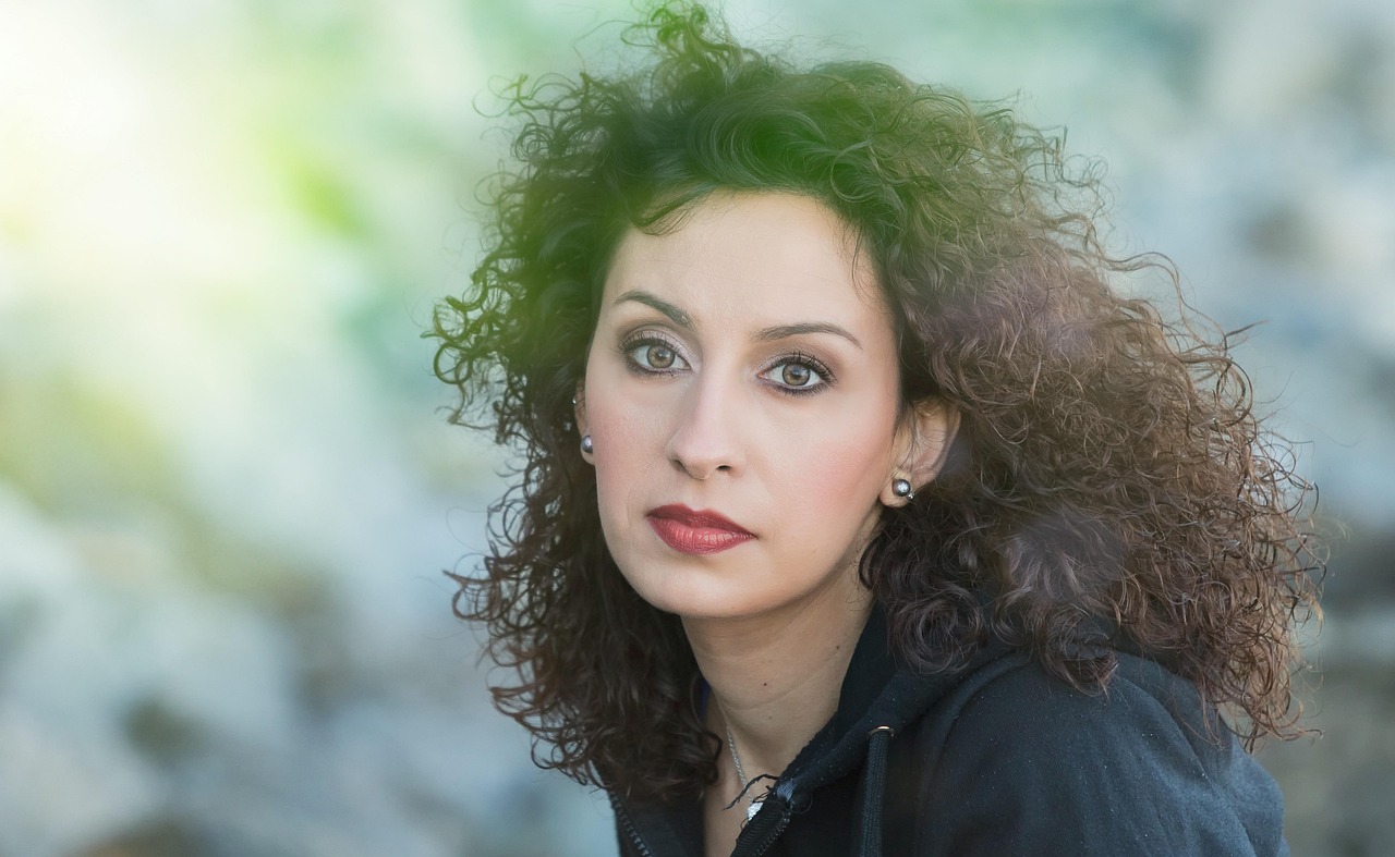 维妮最新照片,时尚与美丽的完美交融