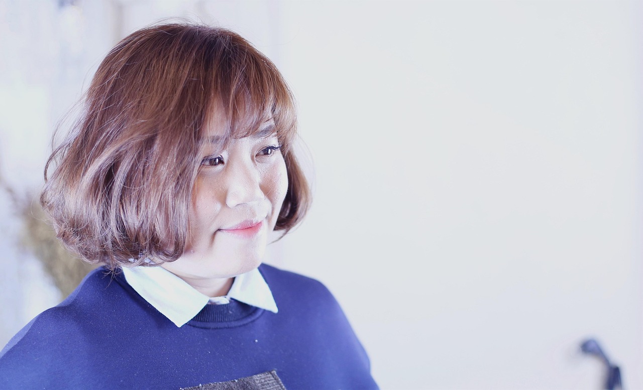 韩式发型最新流行趋势,时尚魅力的无限延伸