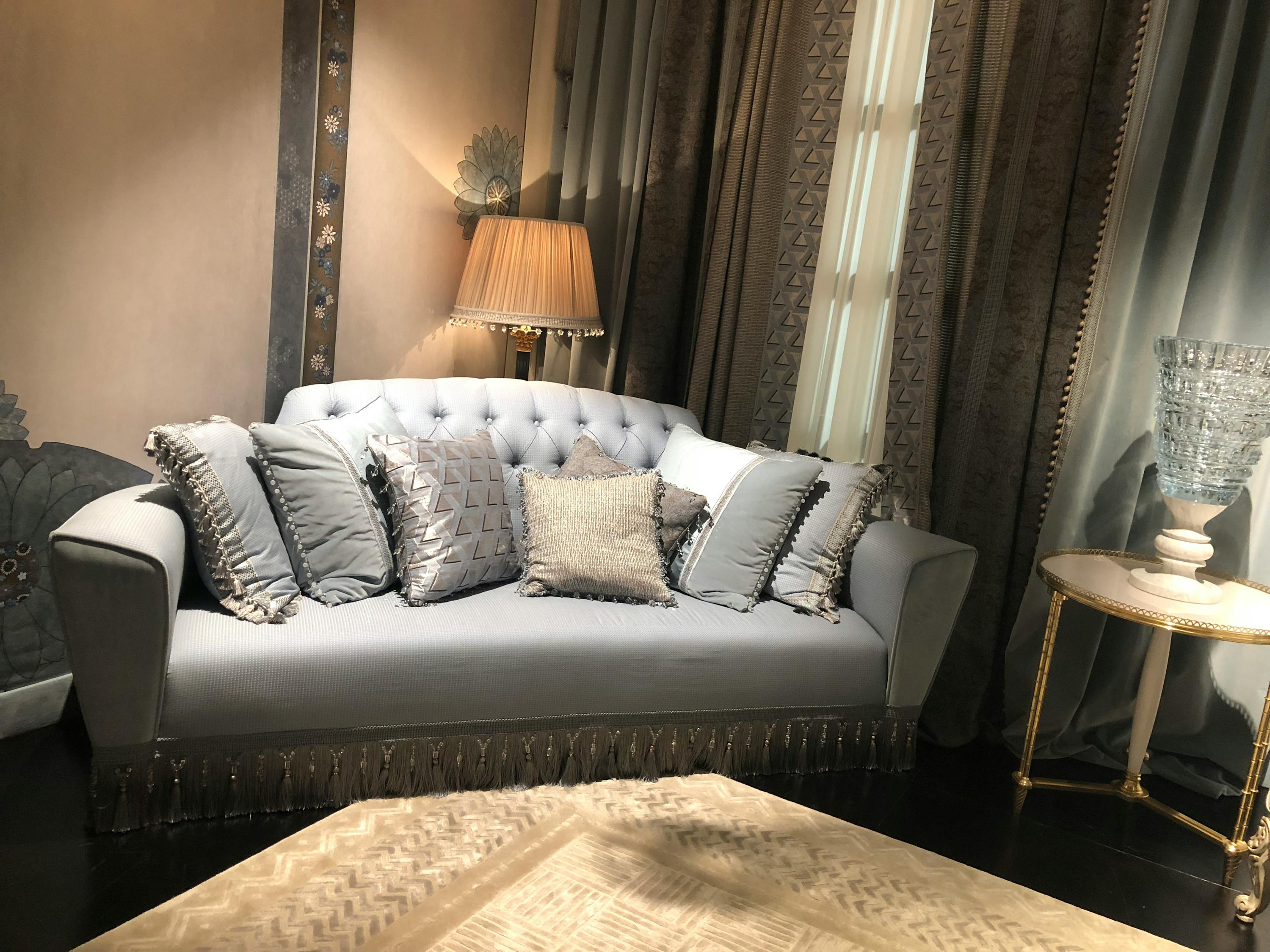 入户鞋柜最新款,设计艺术中的时尚与实用共存