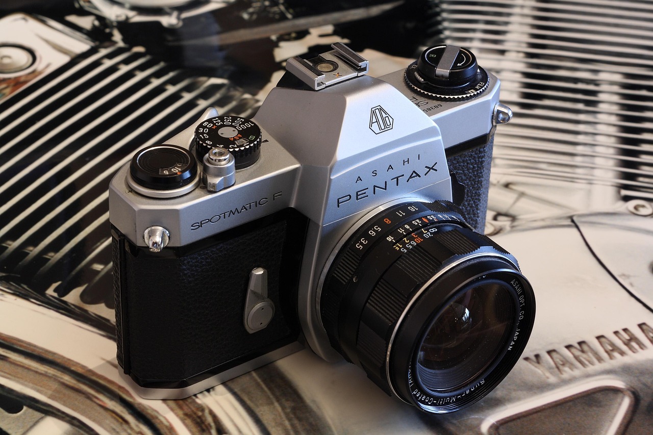 技术革新与摄影艺术的交融,最新款单反相机亮相!