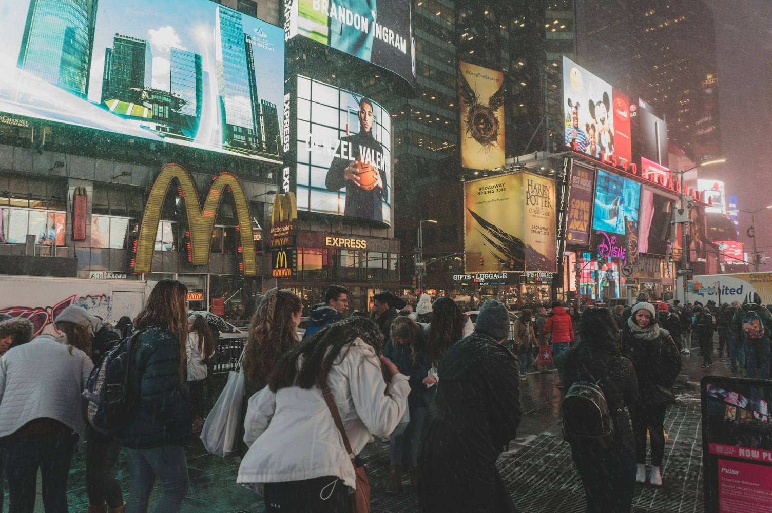 时代变迁下的多元面貌,最新美国人的探索